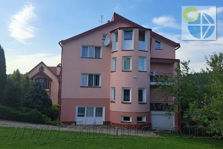 Східниця Відпочинкова вілла Під Замком.