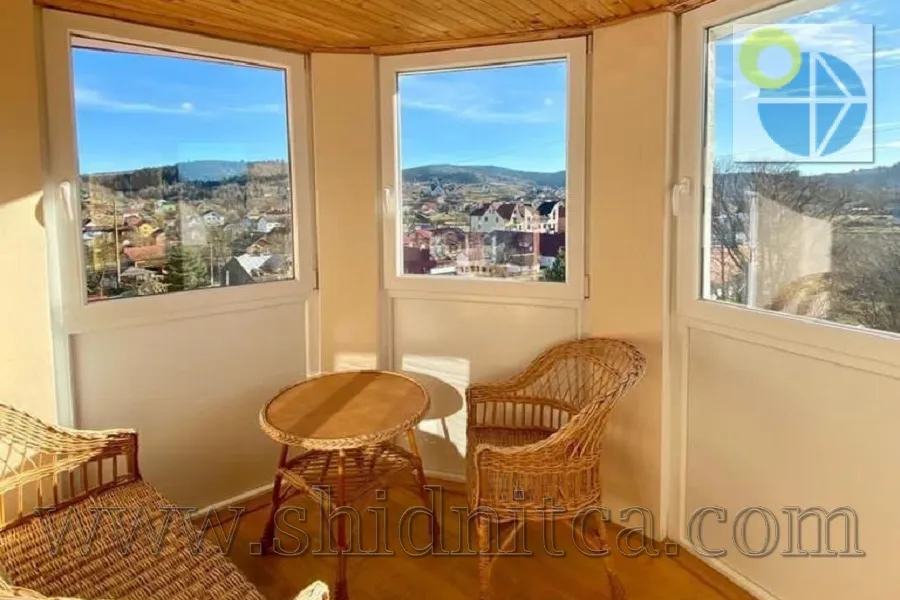 Відпочинкова вілла Під Замком