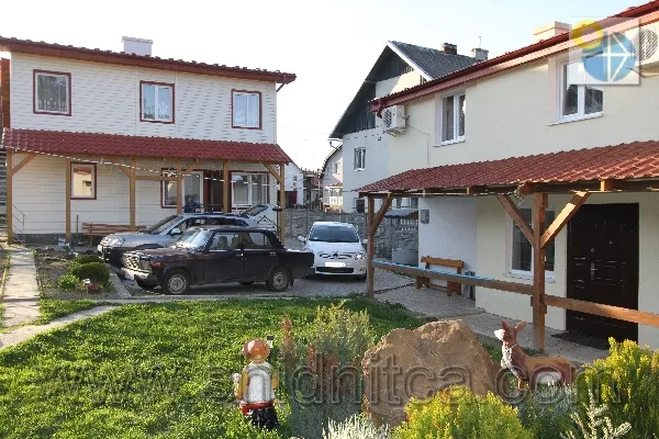 Частная усадьба У Евы