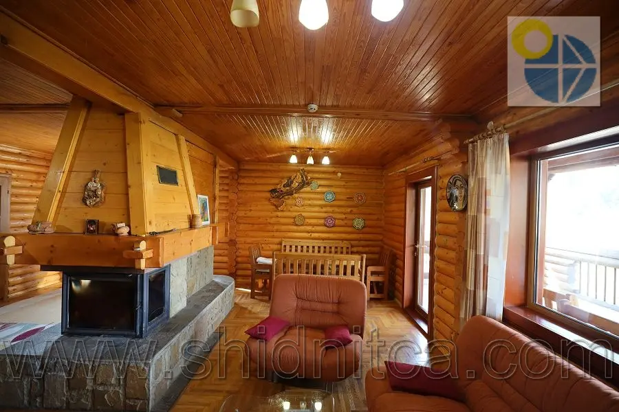 Сходница Коттедж Смерекова хата 