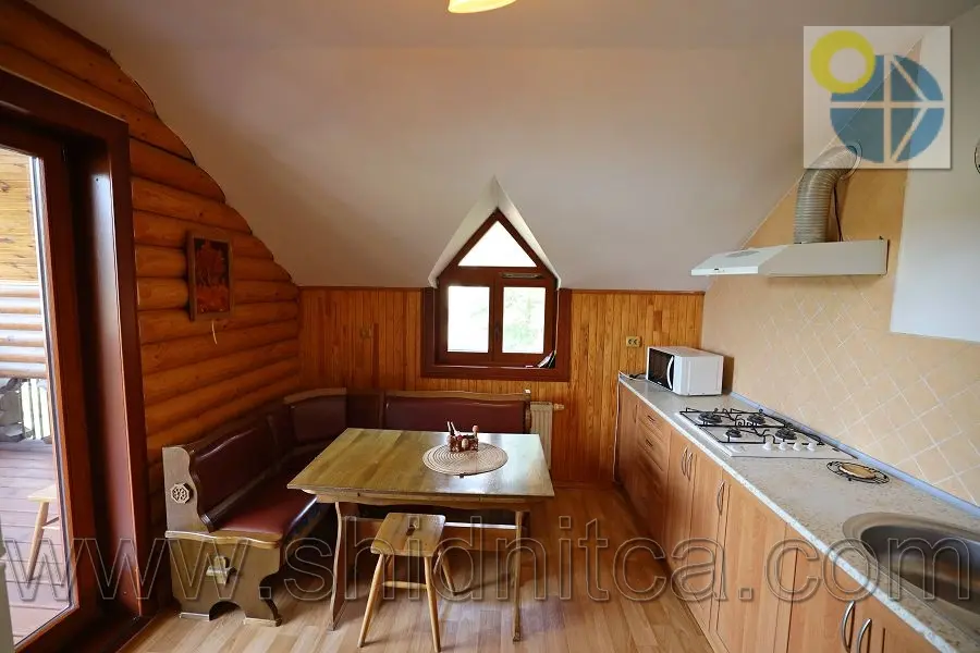 Сходница Коттедж Смерекова хата 