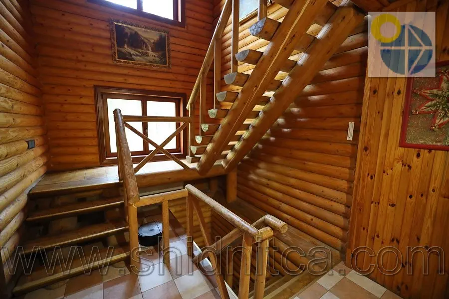 Сходница  Коттедж Смерекова хата .