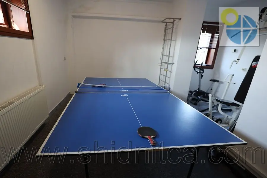 Сходница  Коттедж Смерекова хата .