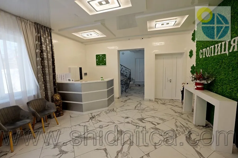 Східниця Готель Cтолиця.