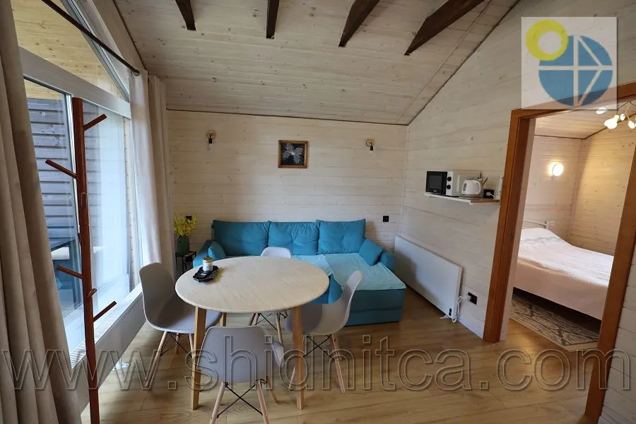 Новий Кропивник.Котеджі Біля лісу