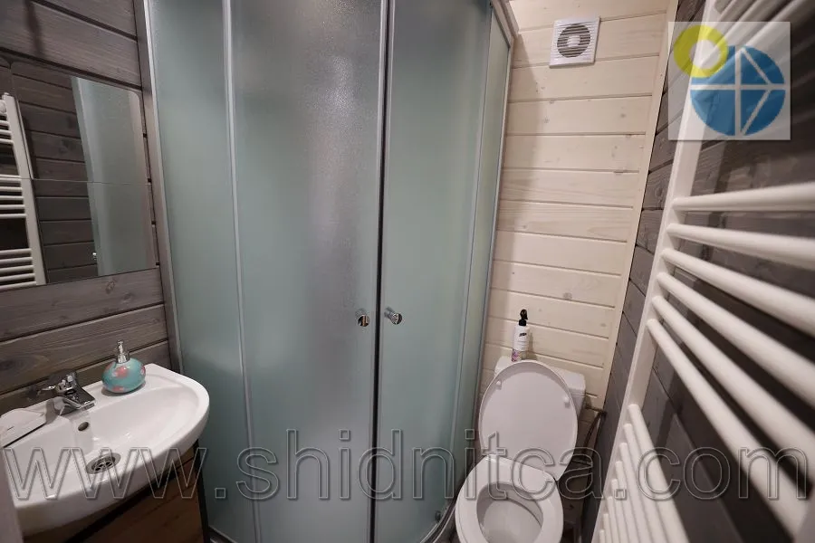 Новий Кропивник.Котеджі Біля лісу