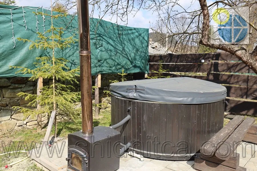 Новий Кропивник Котеджі Біля лісу.