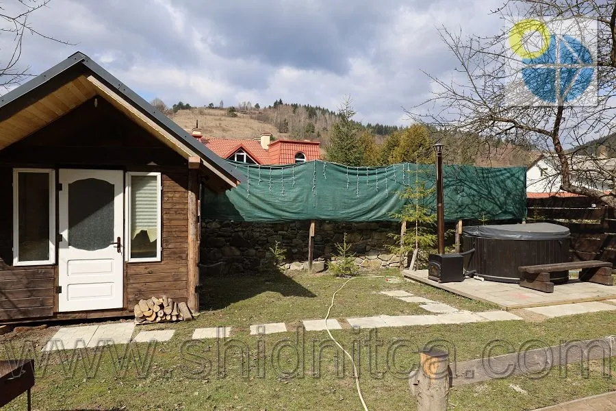 Новий Кропивник Котеджі Біля лісу.