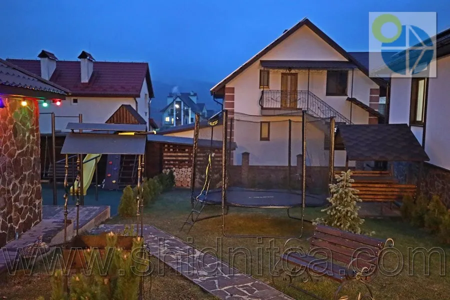 Східниця.Котеджі Five House .