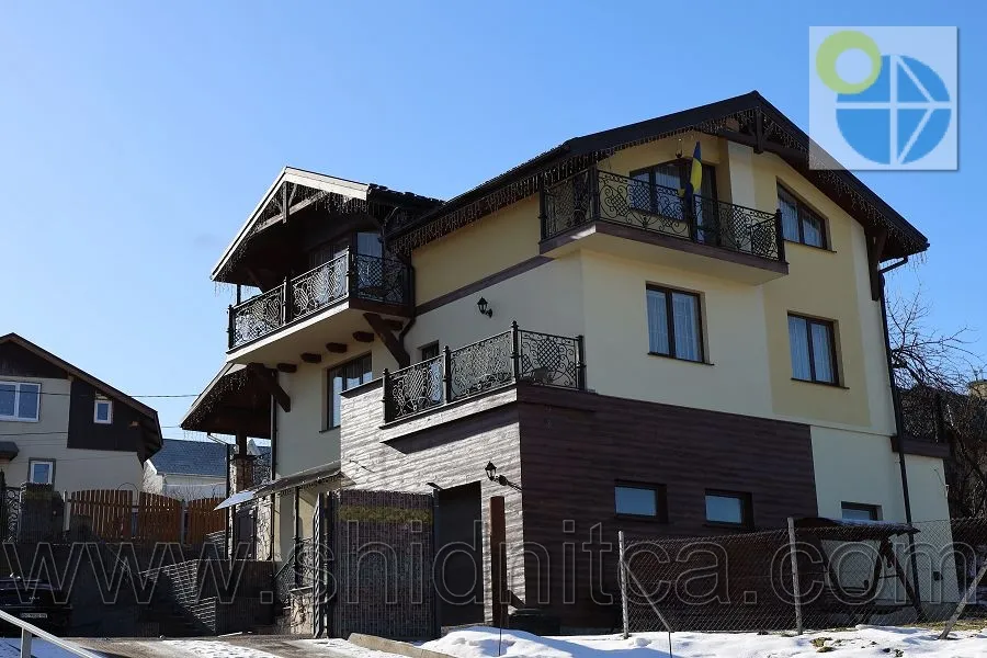 Сходница Частная усадьба Карамель.