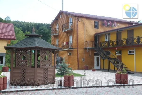 Сходница Вилла Леонтия .