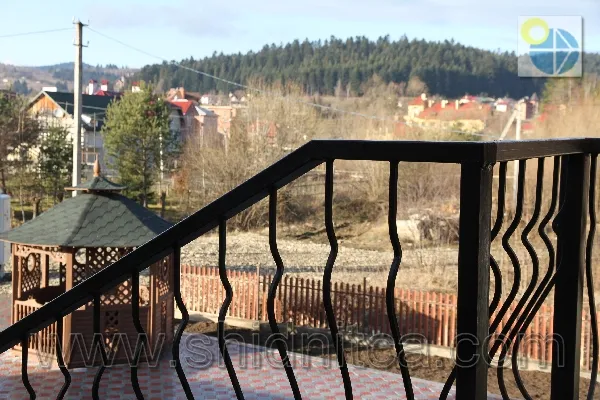 Сходница Вилла Леонтия .