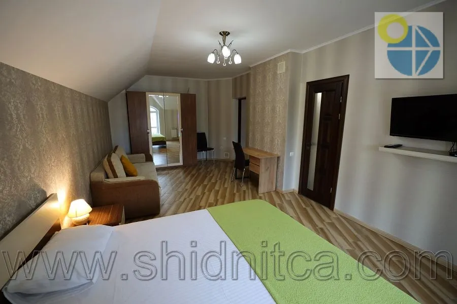 Сходница.Вилла Замковый мост