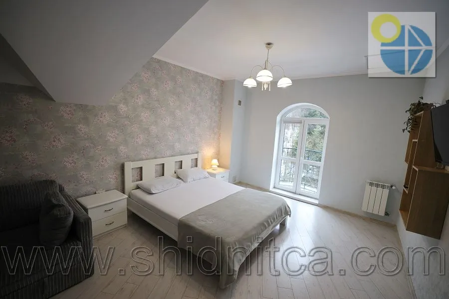 Сходница.Вилла Замковый мост