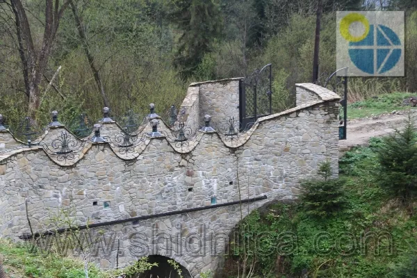 Сходница Вилла Замковый мост.