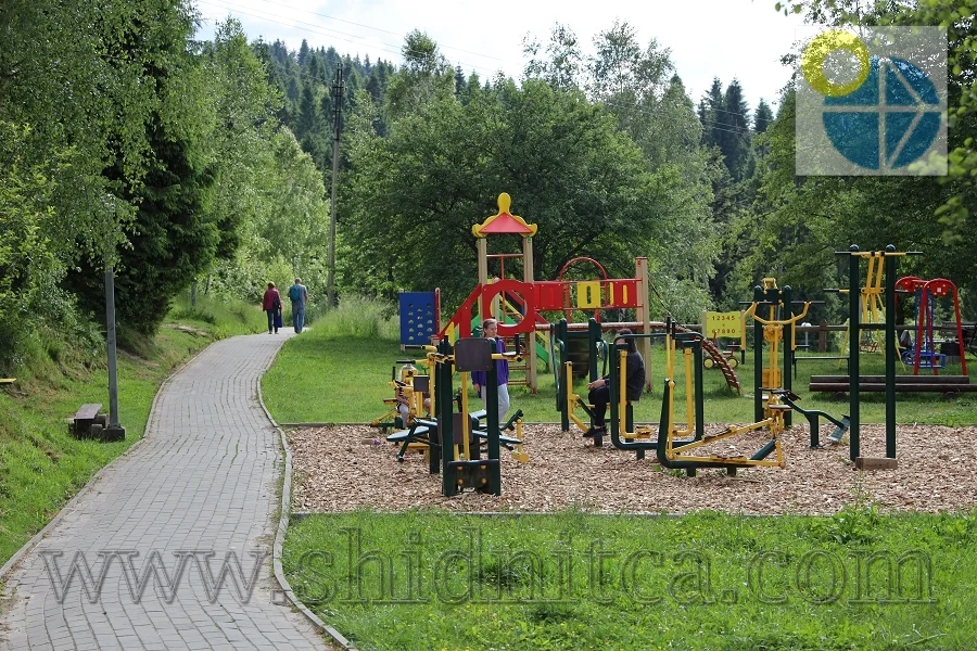 Східниця Парк Пантелеймона Цілителя